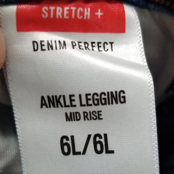 Express Jeans 6 Long Stretch Plus Denim Perfect Ankle Legging Mid Rise 29 inseam - Picture 6 of 7